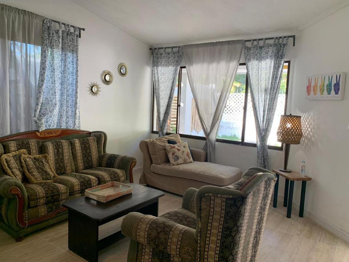 Joebi'S House Walking Distance To Rocky Cay Beach Ideal For Families Or Groups Buenavista  Exteriör bild